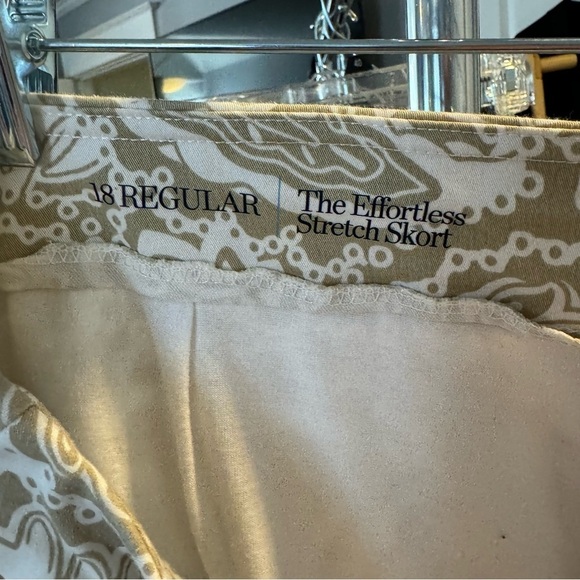 Croft & Barrow, tan paisley skort Skirt with shorts size 18 - Picture 9 of 14